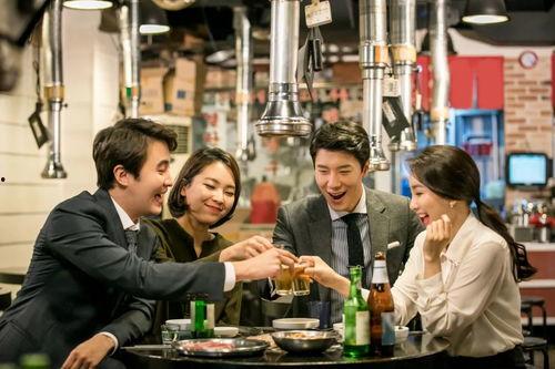 饭局吃瓜,揭秘娱乐圈背后的故事与真相