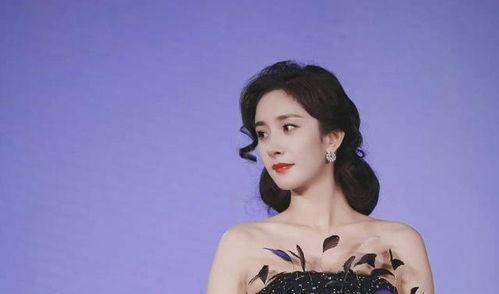 杨幂吃瓜比赛,娱乐圈风云再起，明星互动新花样