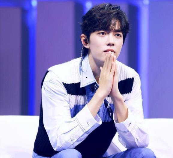 肖战227事件吃瓜楼,网络舆论的风暴与反思