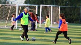 山东体育大学吃瓜,吃瓜群众眼中的校园美食盛宴