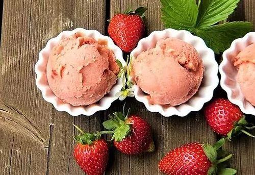 吃冰淇淋瓜文案